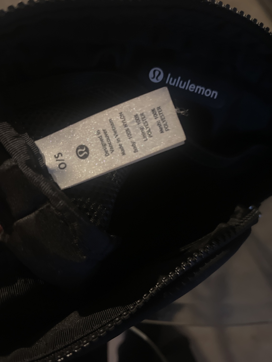 Lululemon Black Sling Bag - photo 4