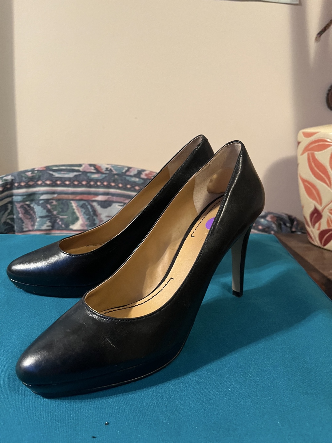 Nine West Black Leather Platform Heels - Size 8.5 M - photo 2