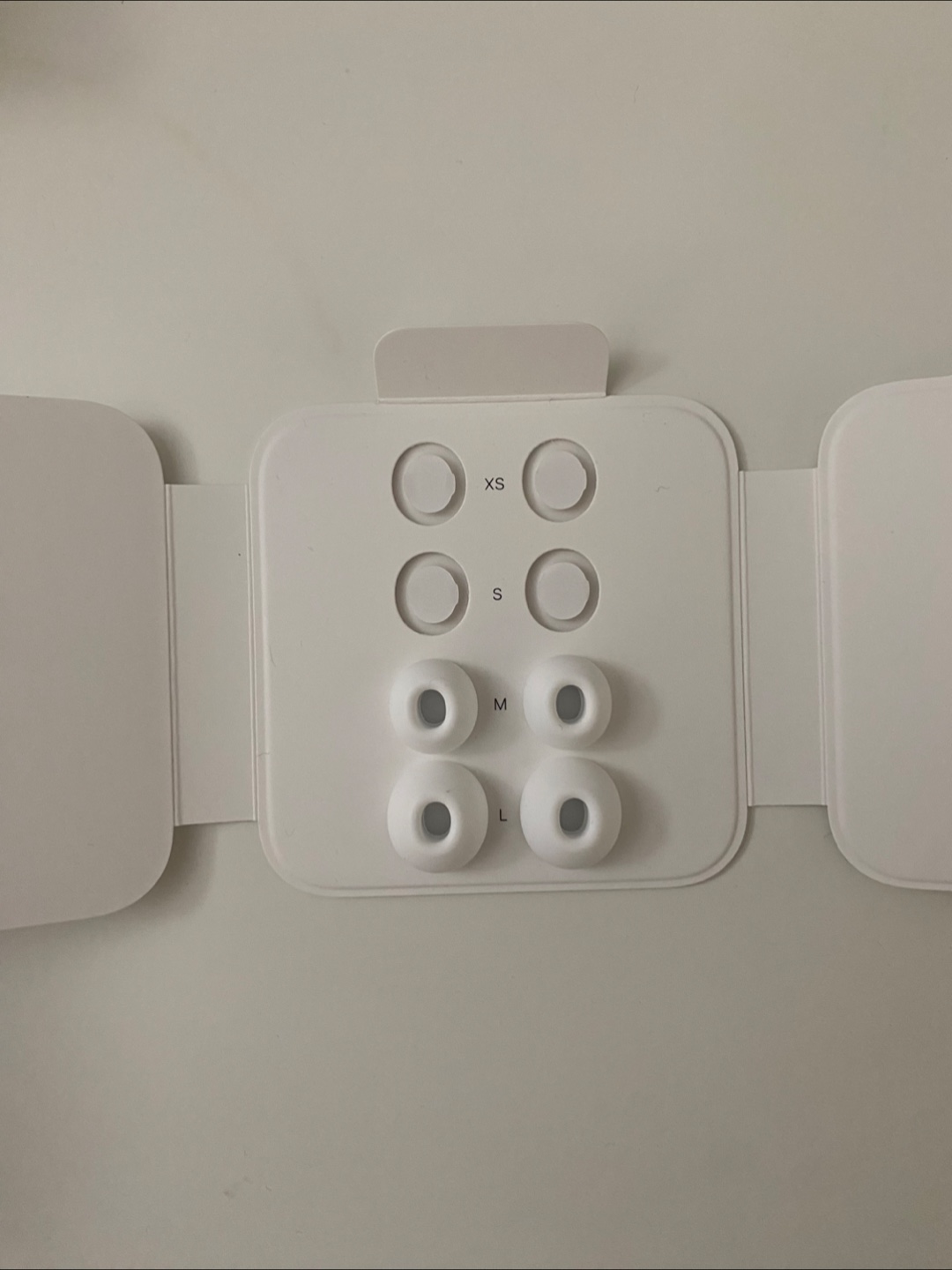 New Apple AirPods Pro 2nd Gen Ear Tips - photo 3