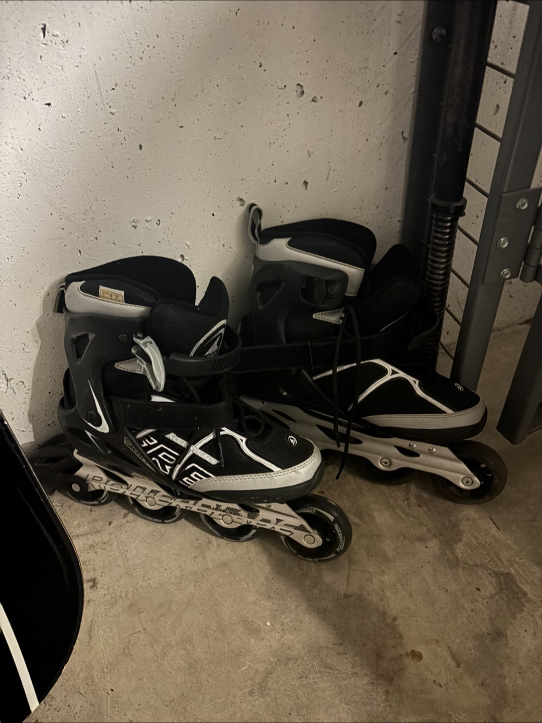 Rollerblade Sirio Inline Skates - Size 8 US - photo 2