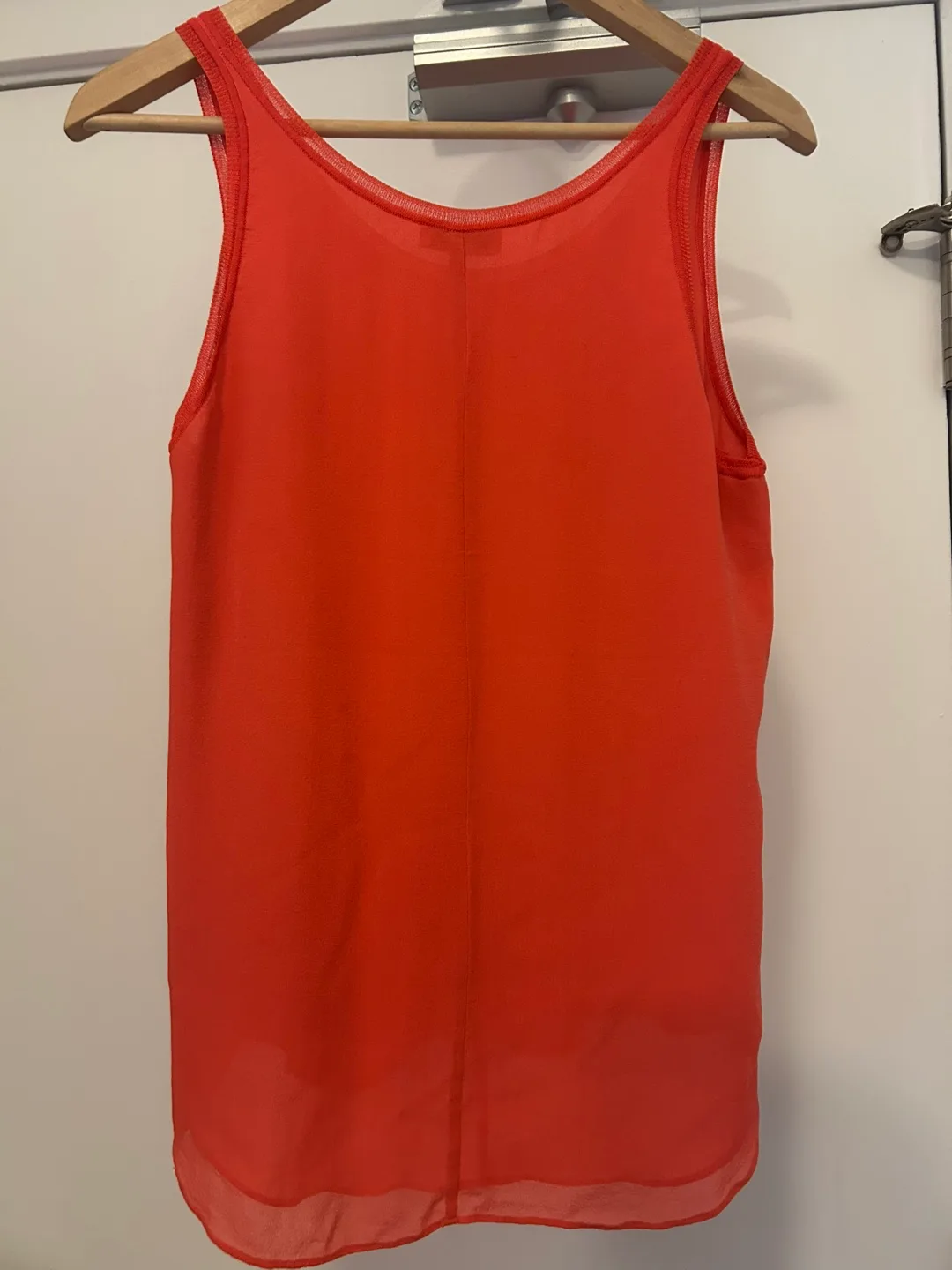 Babaton Silk Tank - Size S image indicator(2)