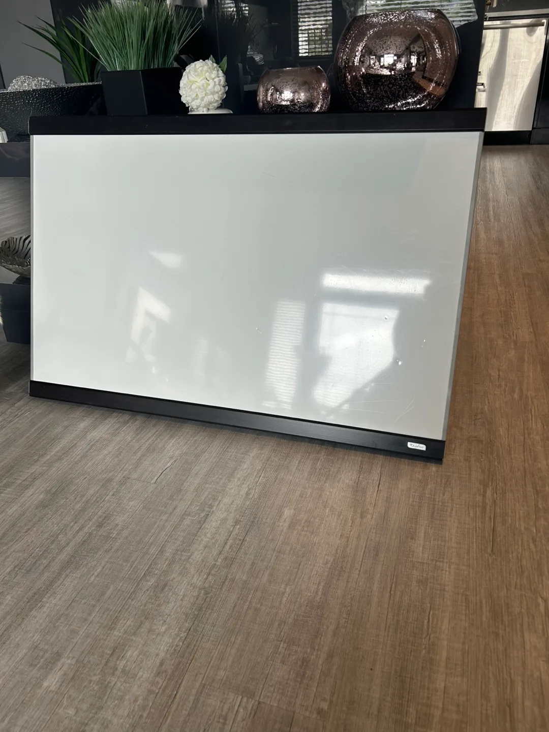 Quartet Magnetic Whiteboard, 24x36 inches thumbnail