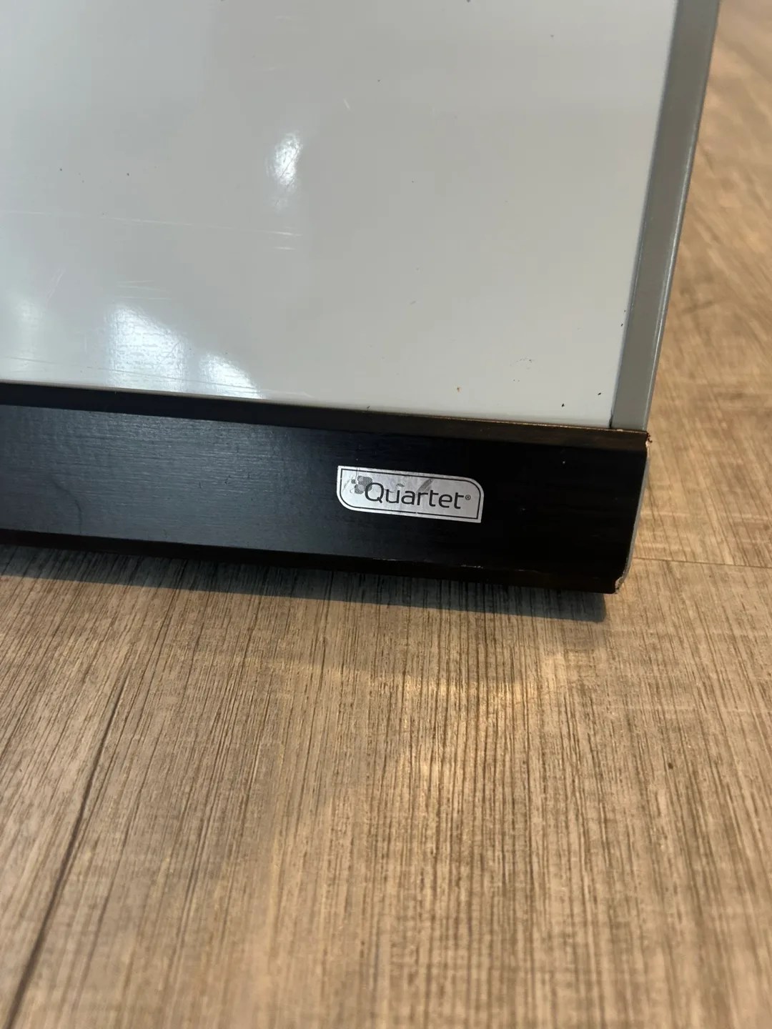 Quartet Magnetic Whiteboard, 24x36 inches image indicator(2)