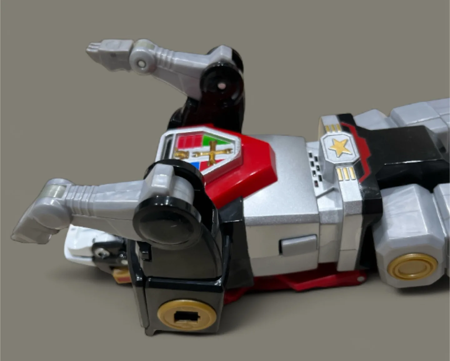 Voltron Black Lion Talking Sounds Toy image indicator(7)
