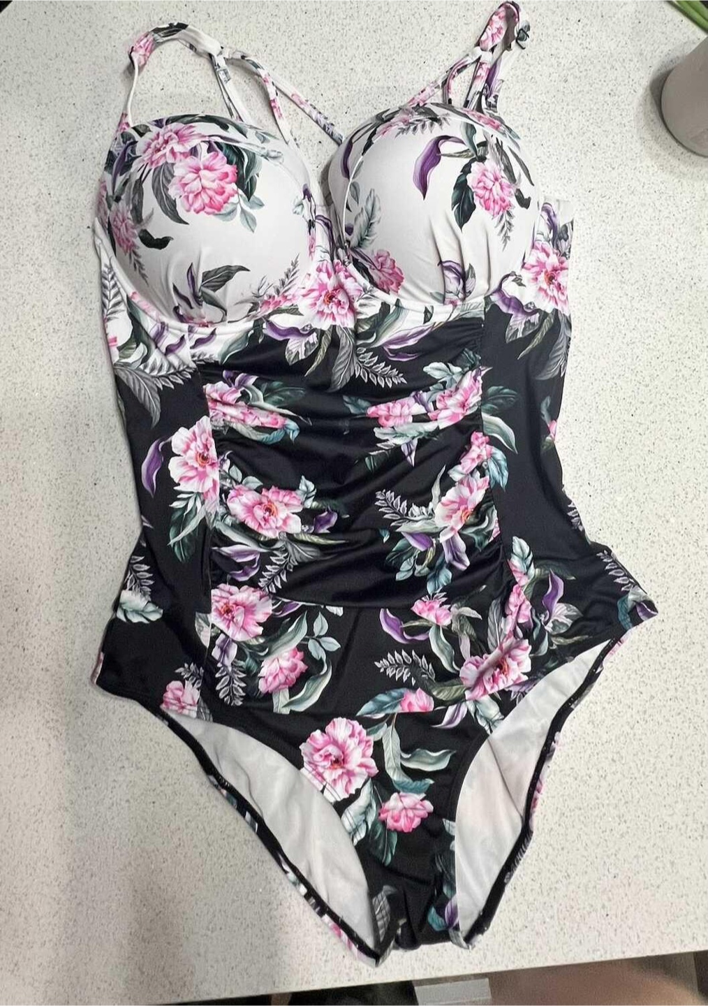 🧡 Torrid Floral Swimsuit - Size 1