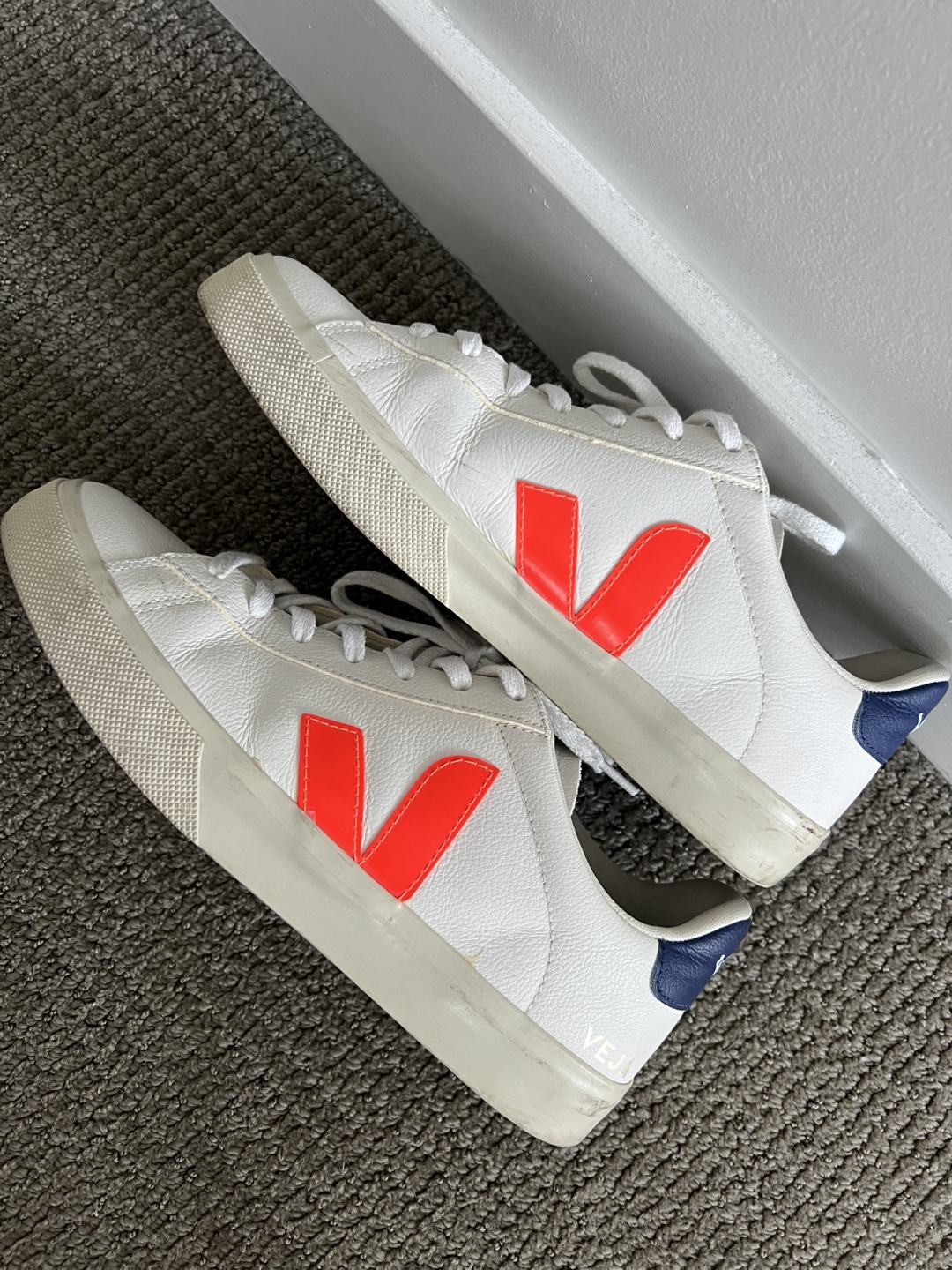 Veja Men’s White & Orange Sneakers size 10