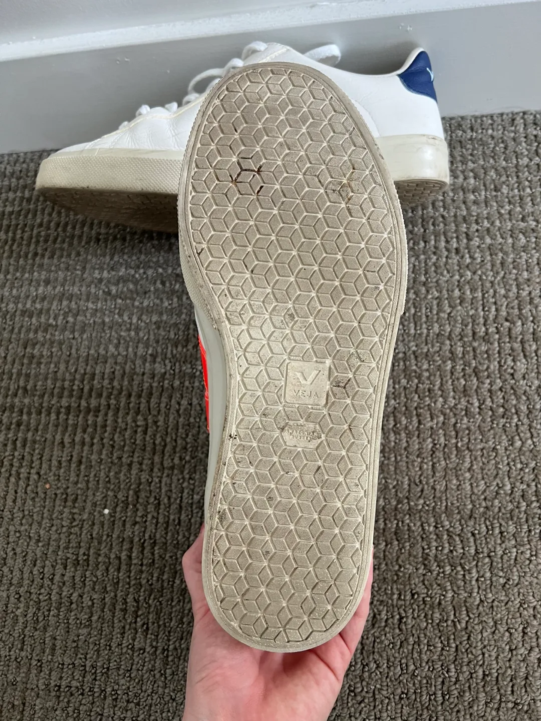 Veja Men’s White & Orange Sneakers size 10 image indicator(4)