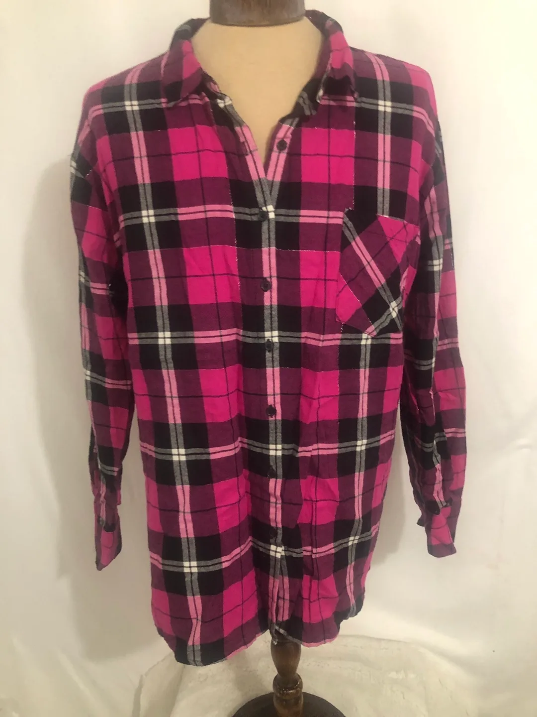 Women’s Pink/Black Flannel Shirt. Size XXL. thumbnail