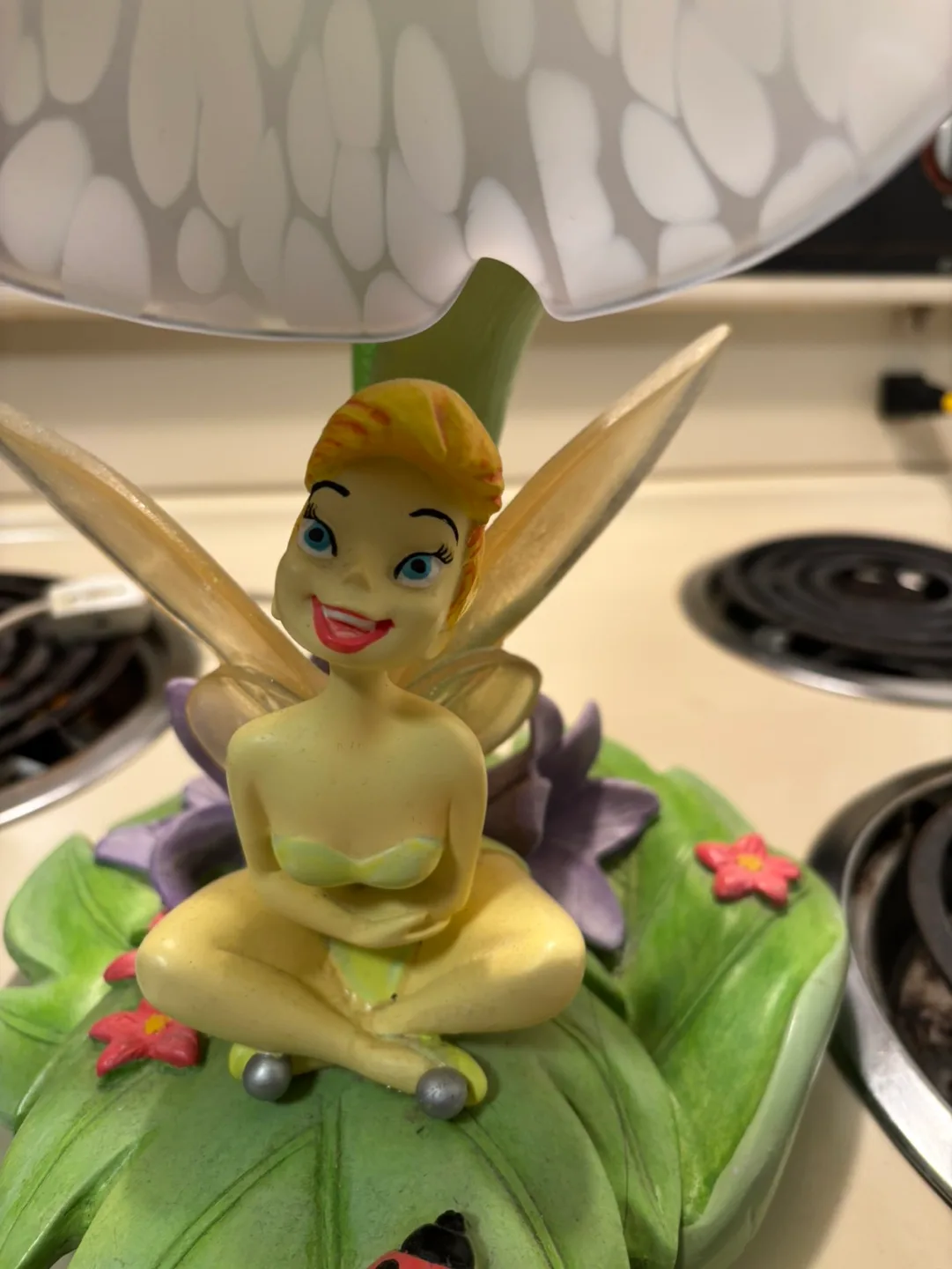 Tinkerbell Flower Table Lamp image indicator(2)