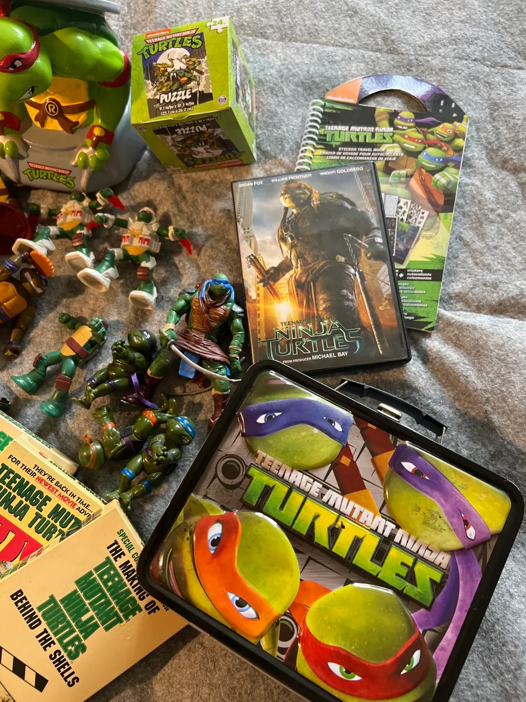 Now with  blu Ray 1&2 Teenage Mutant Ninja Turtles Lot image indicator(3)