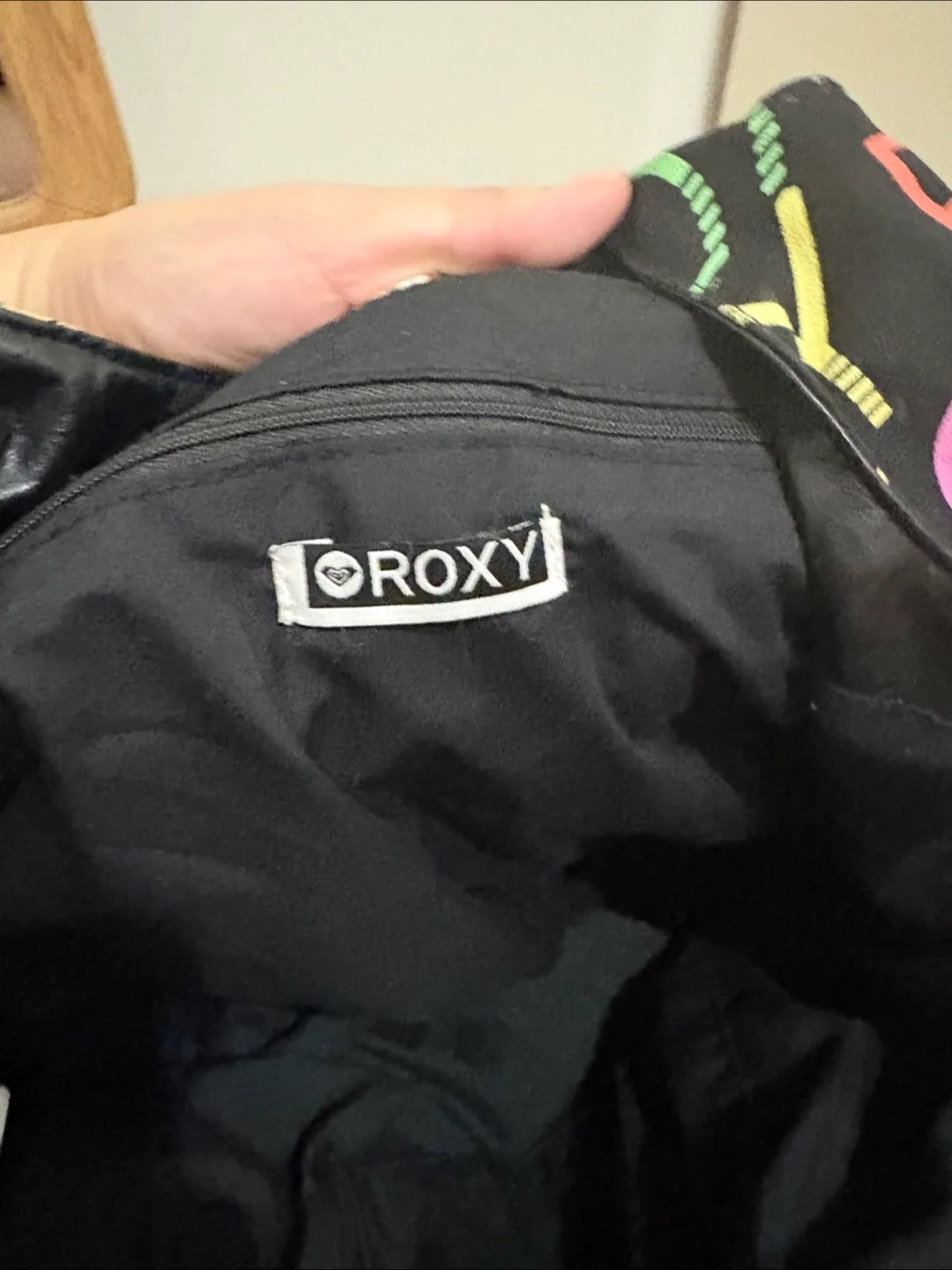 Roxy Black Tote Bag image indicator(3)