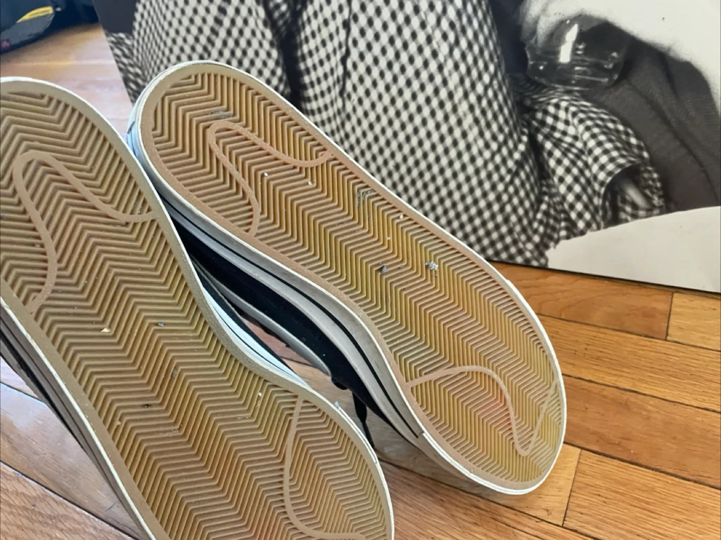 Nike Blazer Mid '77 Black/White Sneakers image indicator(2)