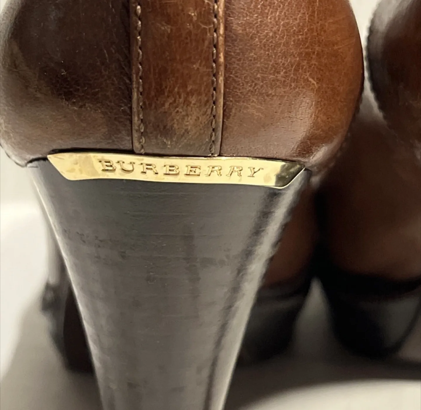 Burberry Brown Leather High Heel Shoes 7.5 38 image indicator(8)