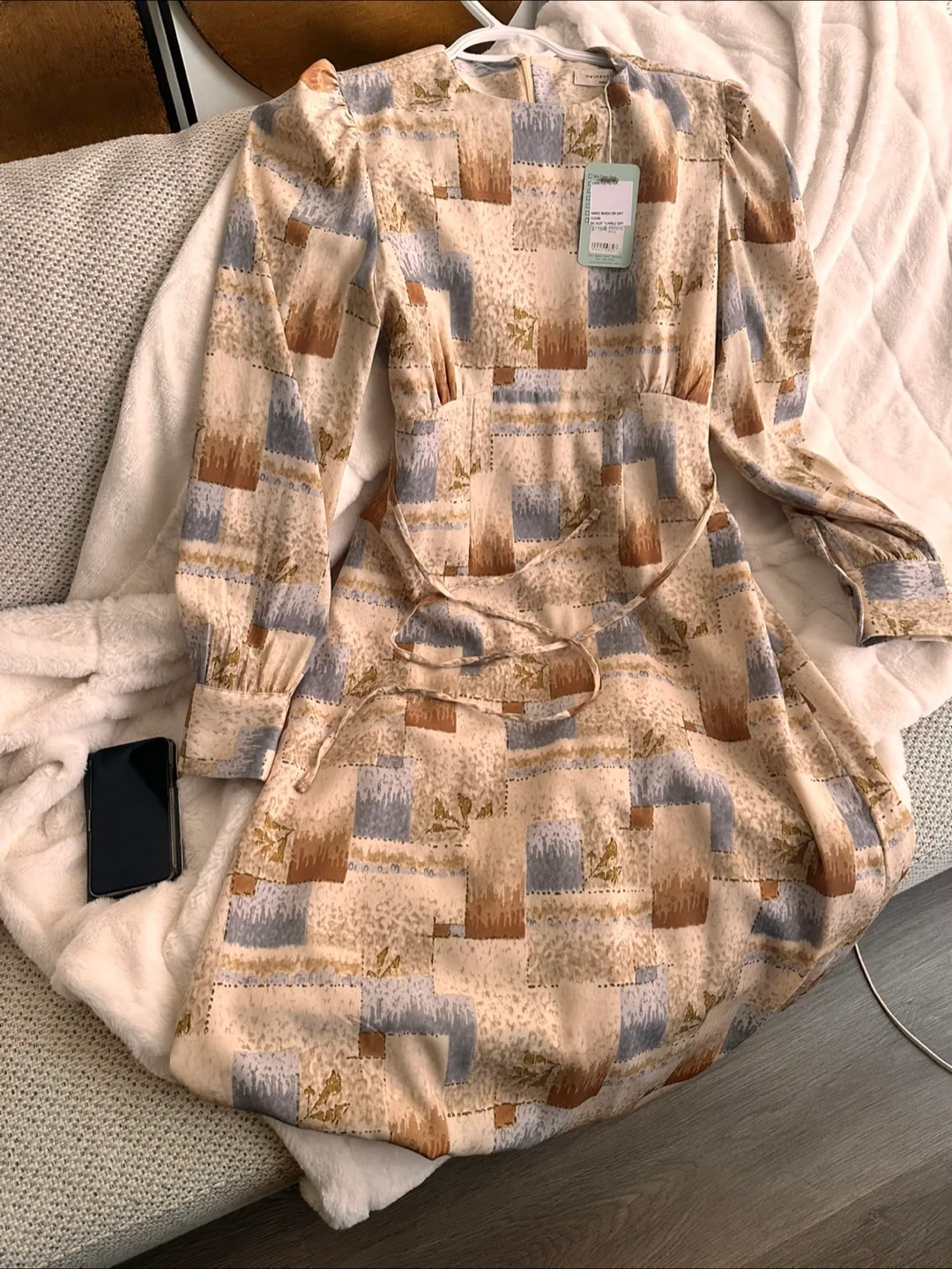 Melmeon & Elleen Dress - Size M thumbnail