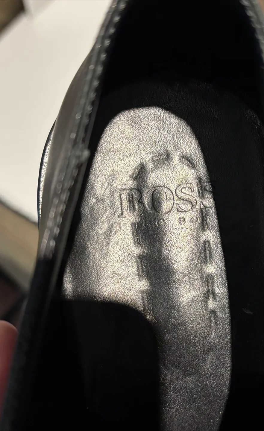 Men's Boss Hugo Boss Black Leather Buckle Shoes Size 8 US image indicator(5)