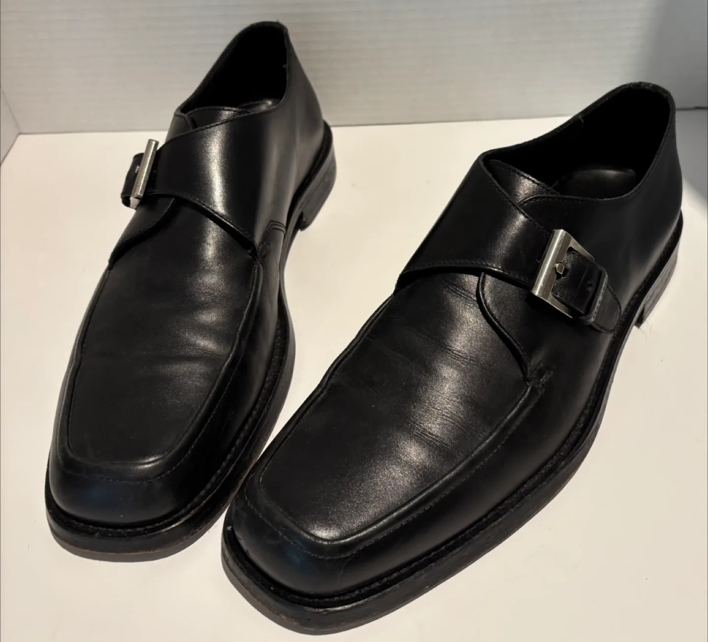 Men's Boss Hugo Boss Black Leather Buckle Shoes Size 8 US image indicator(3)