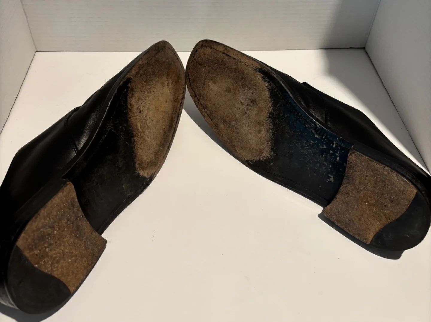 Men's Boss Hugo Boss Black Leather Buckle Shoes Size 8 US image indicator(7)