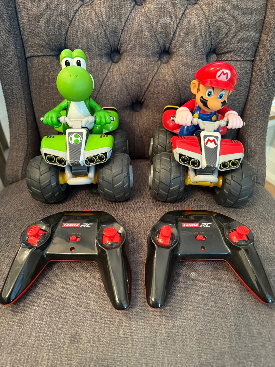 Carrera RC Mario & Yoshi Quad Racers thumbnail