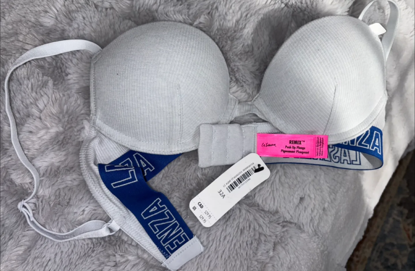 La Senza Remix Push Up Plunge Bra - Size 32A image indicator(4)