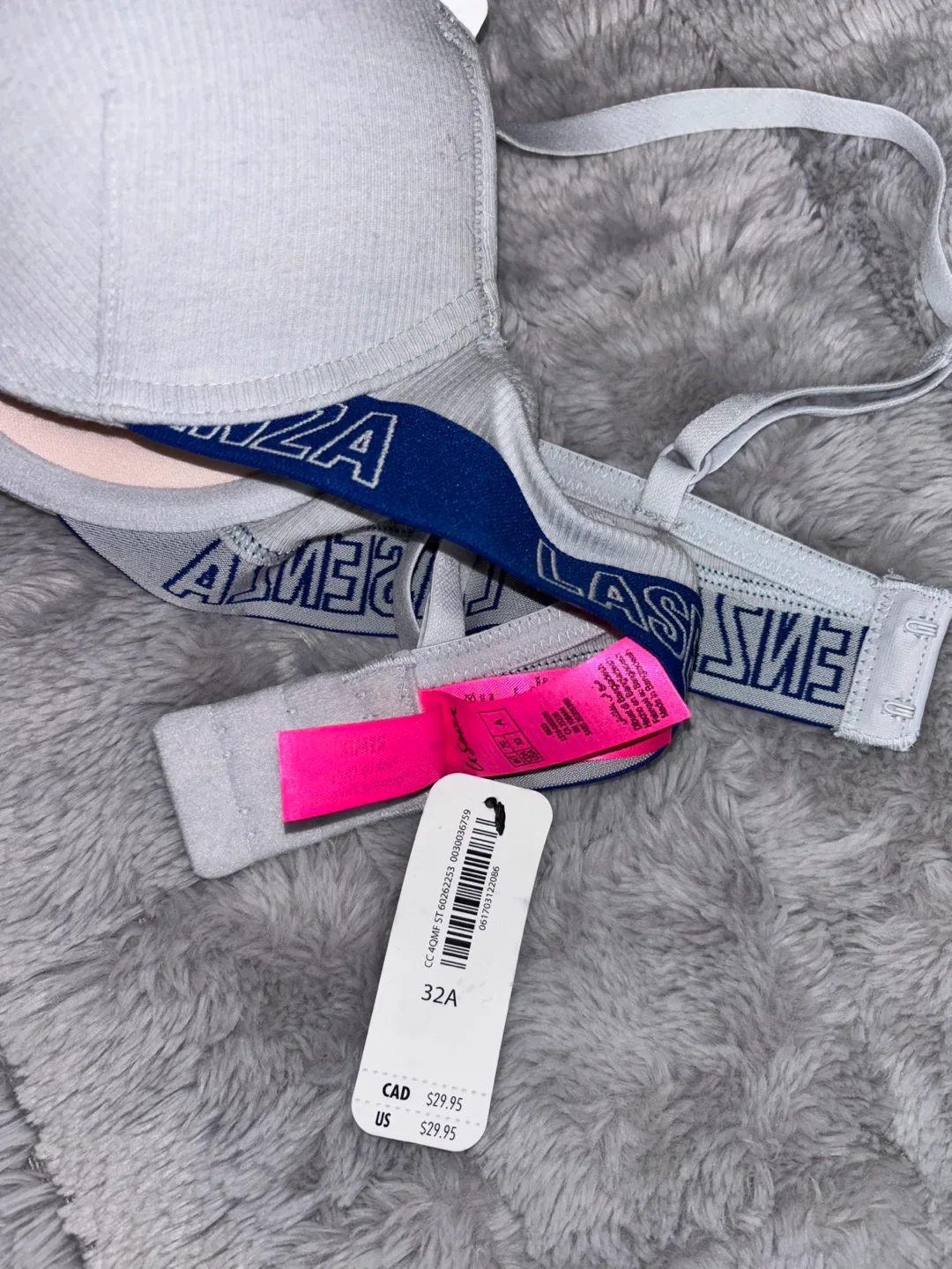 La Senza Remix Push Up Plunge Bra - Size 32A image indicator(5)