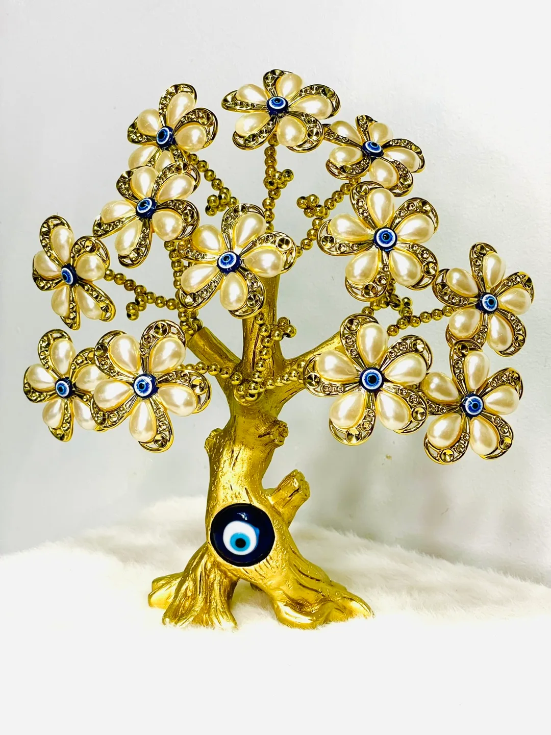 Evil Eye Tree with Gift Box image indicator(2)