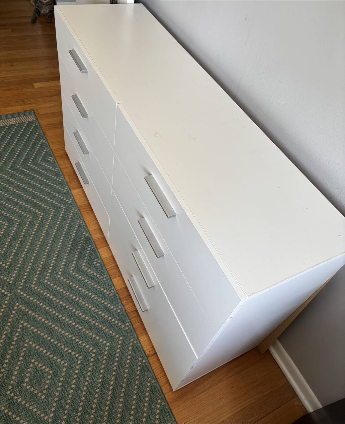 White 6-Drawer Dresser - photo 3