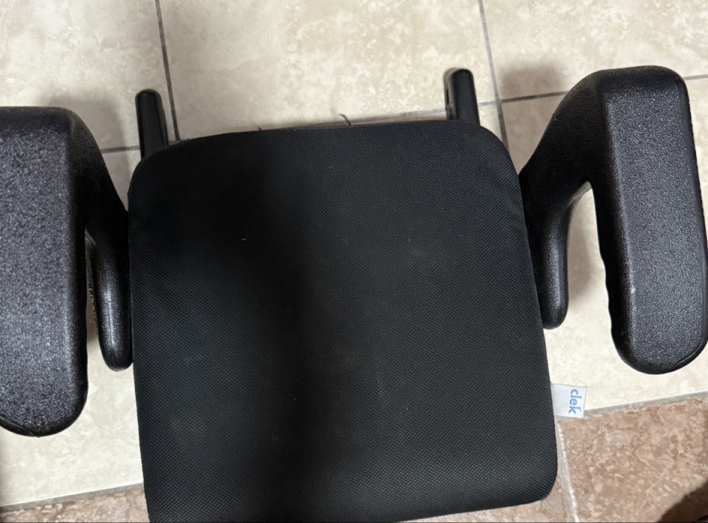 Clek Oobr Booster Seat - Black - photo 4