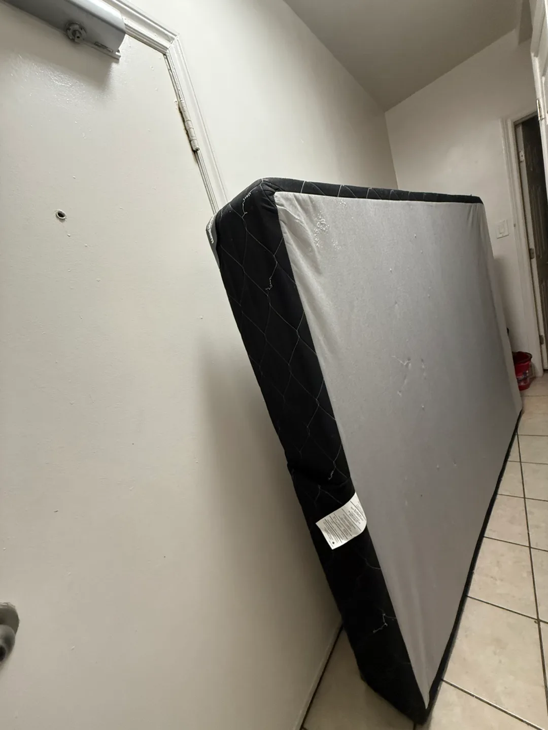 Boxspring - Mattress Foundation thumbnail