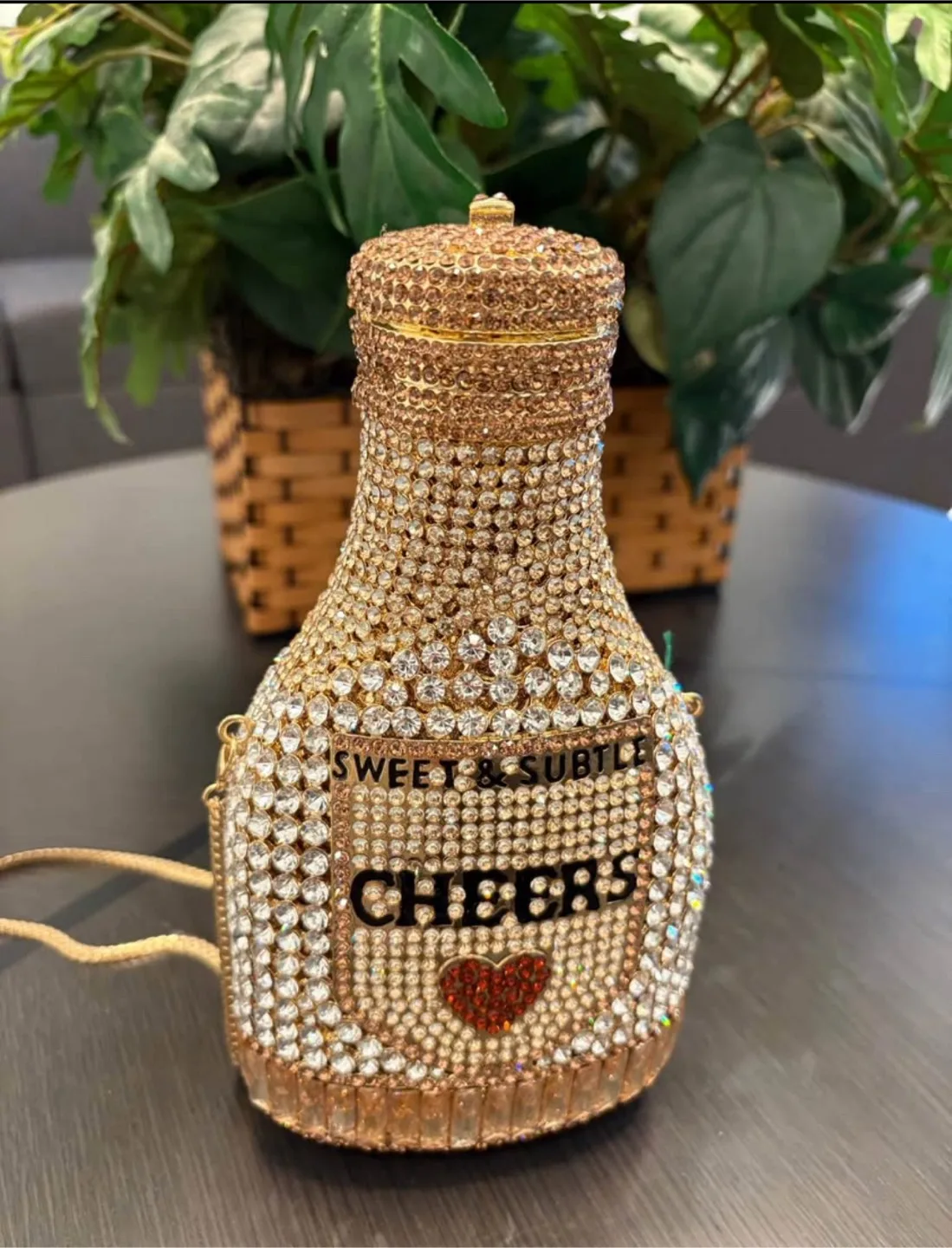 Party hand bag image indicator(8)