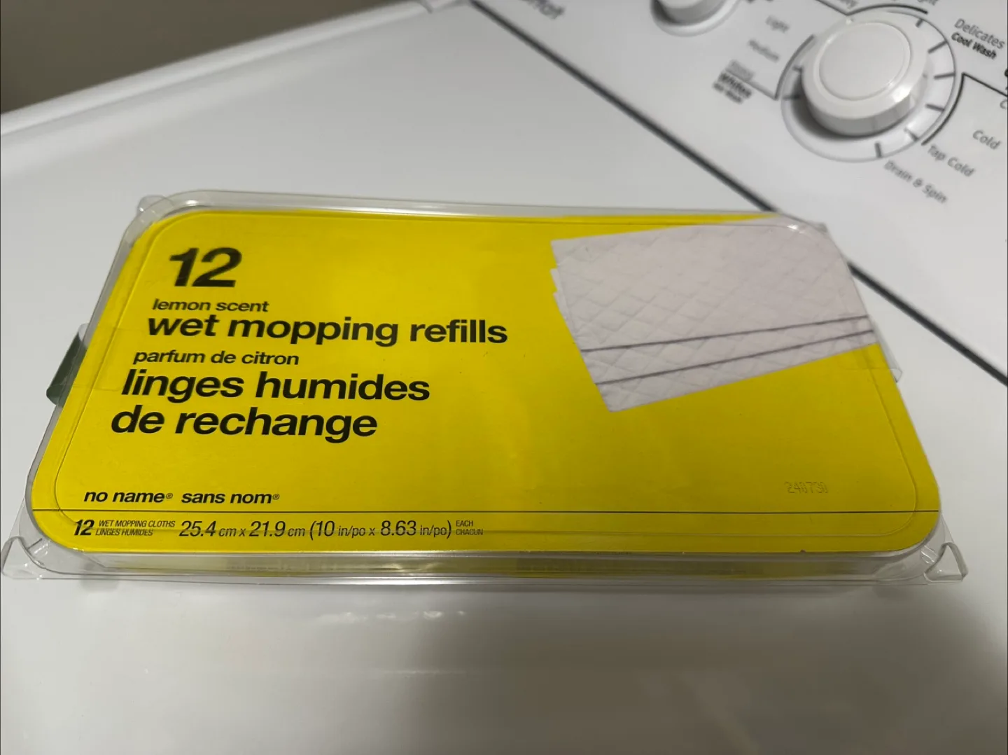 New! No Name 12 Lemon Scent Wet Mopping Refills thumbnail