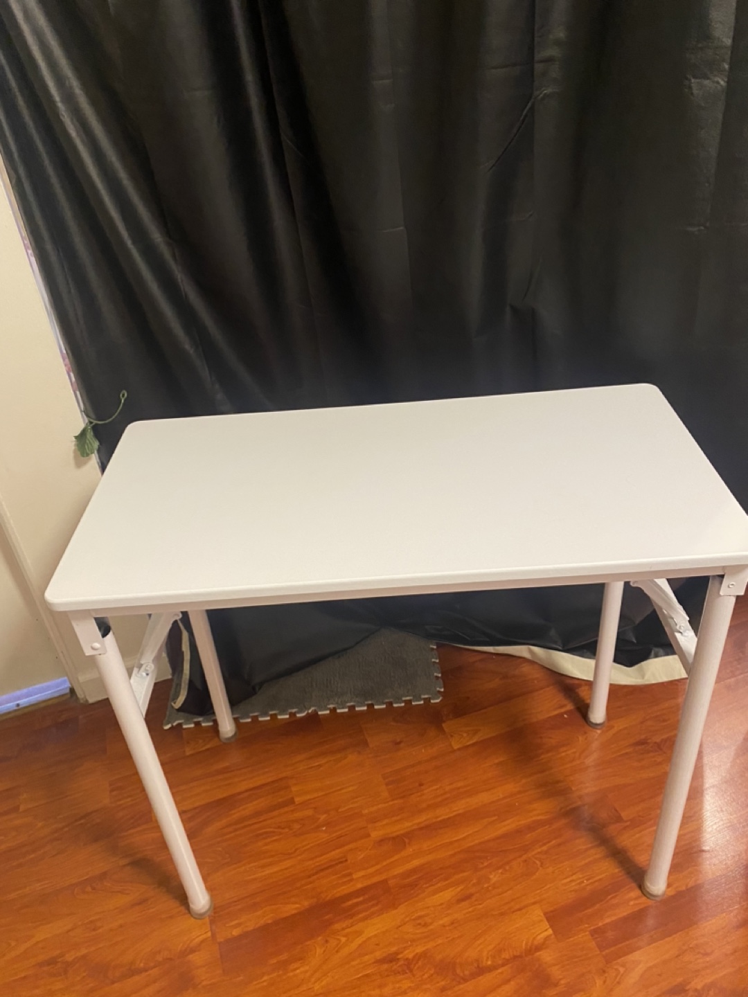 White Folding Table - photo 2
