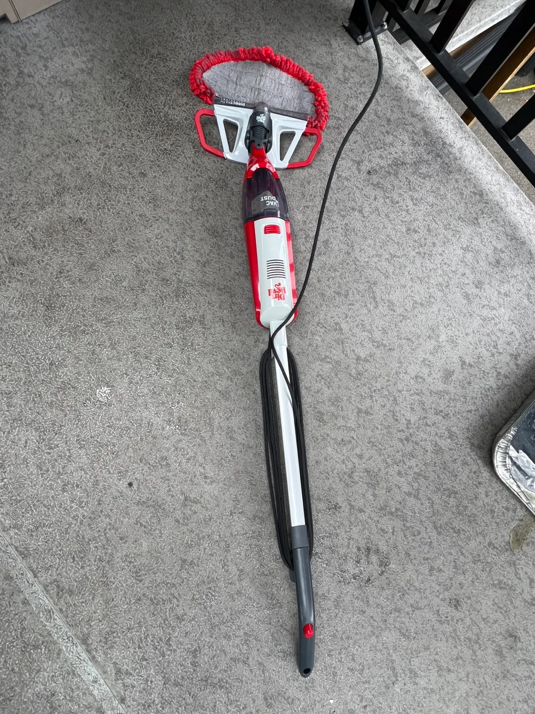 Dirt Devil SD21007 Vacuum Cleaner thumbnail