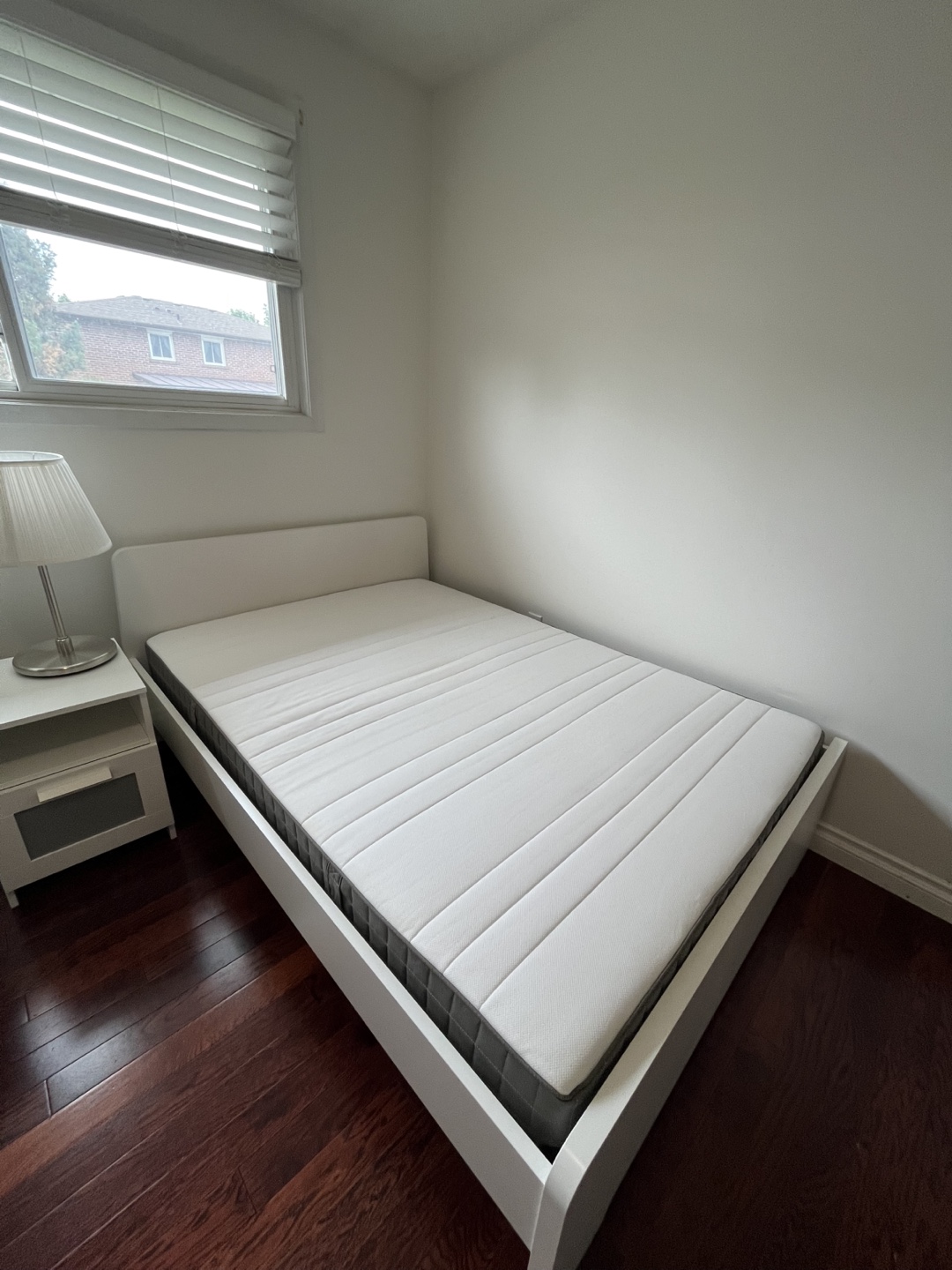 IKEA Mattress and bed frame - White - photo 4