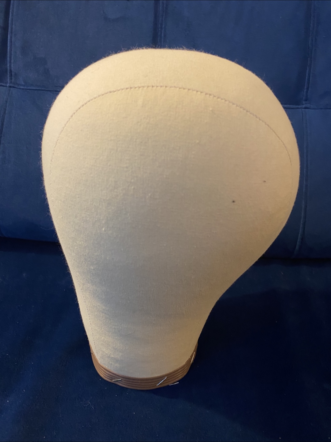 Milliners hat making bust - photo 2
