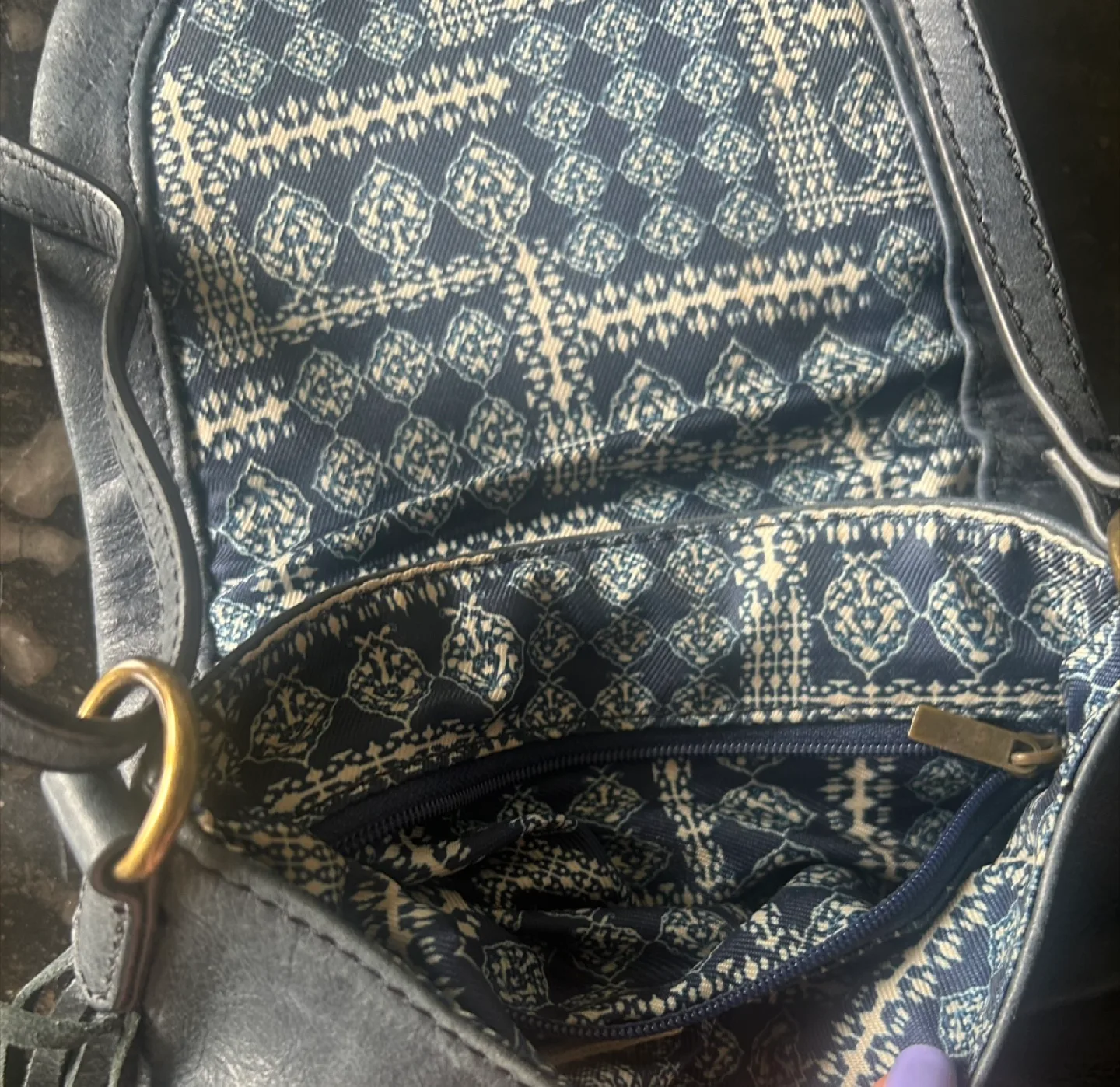 Lucky Brand Leather Bag image indicator(4)