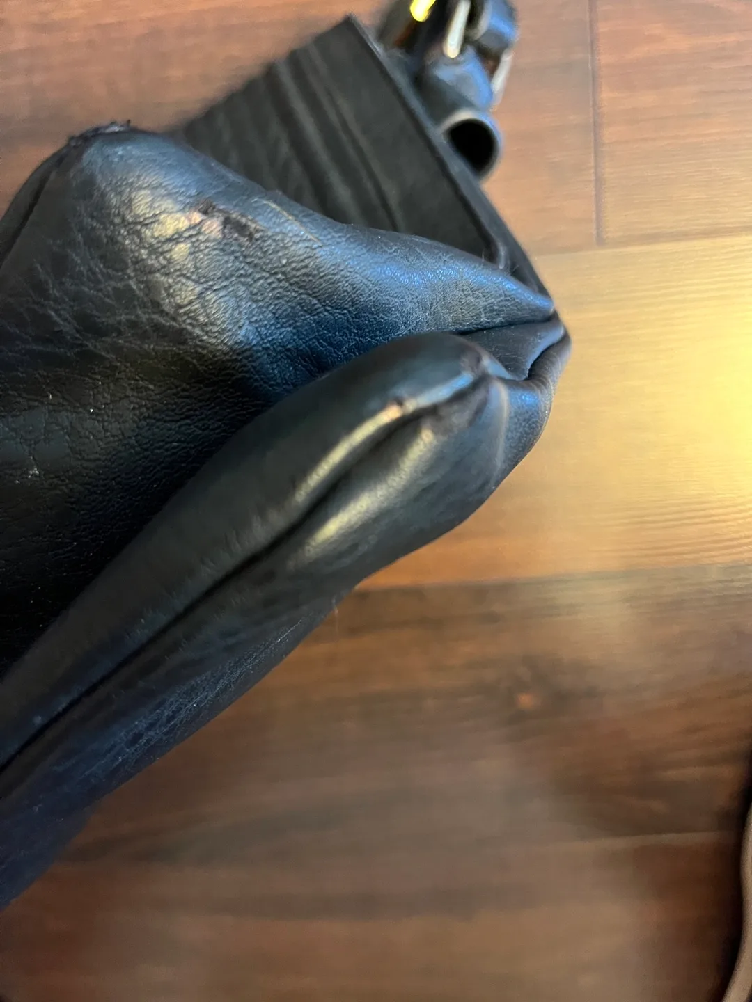 Susen black quilted faux leather crossbody with bow detail image indicator(6)