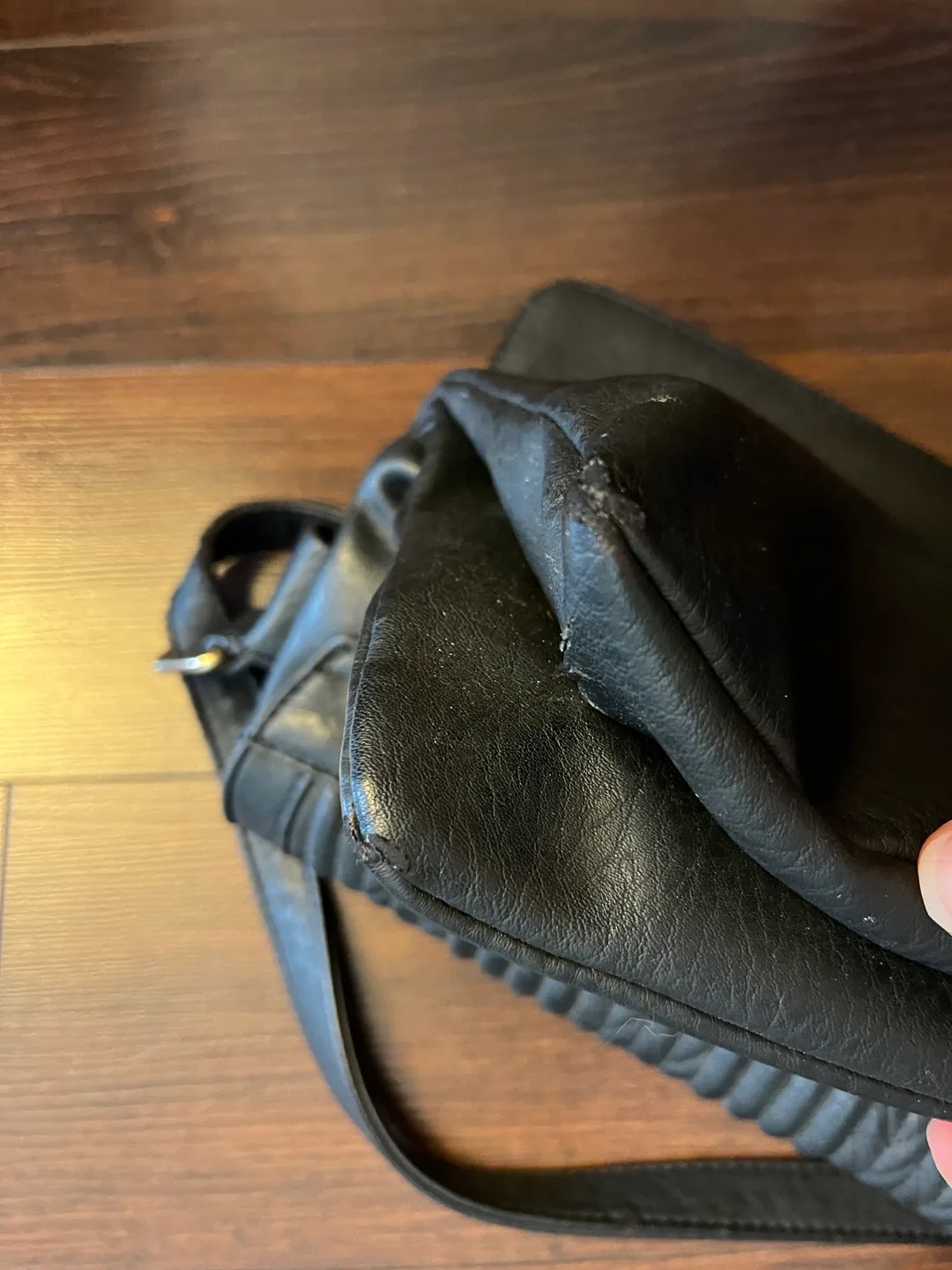 Susen black quilted faux leather crossbody with bow detail image indicator(7)