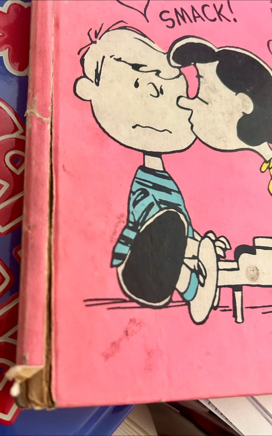Love A La Peanuts Hallmark Pop-Up Book image indicator(4)