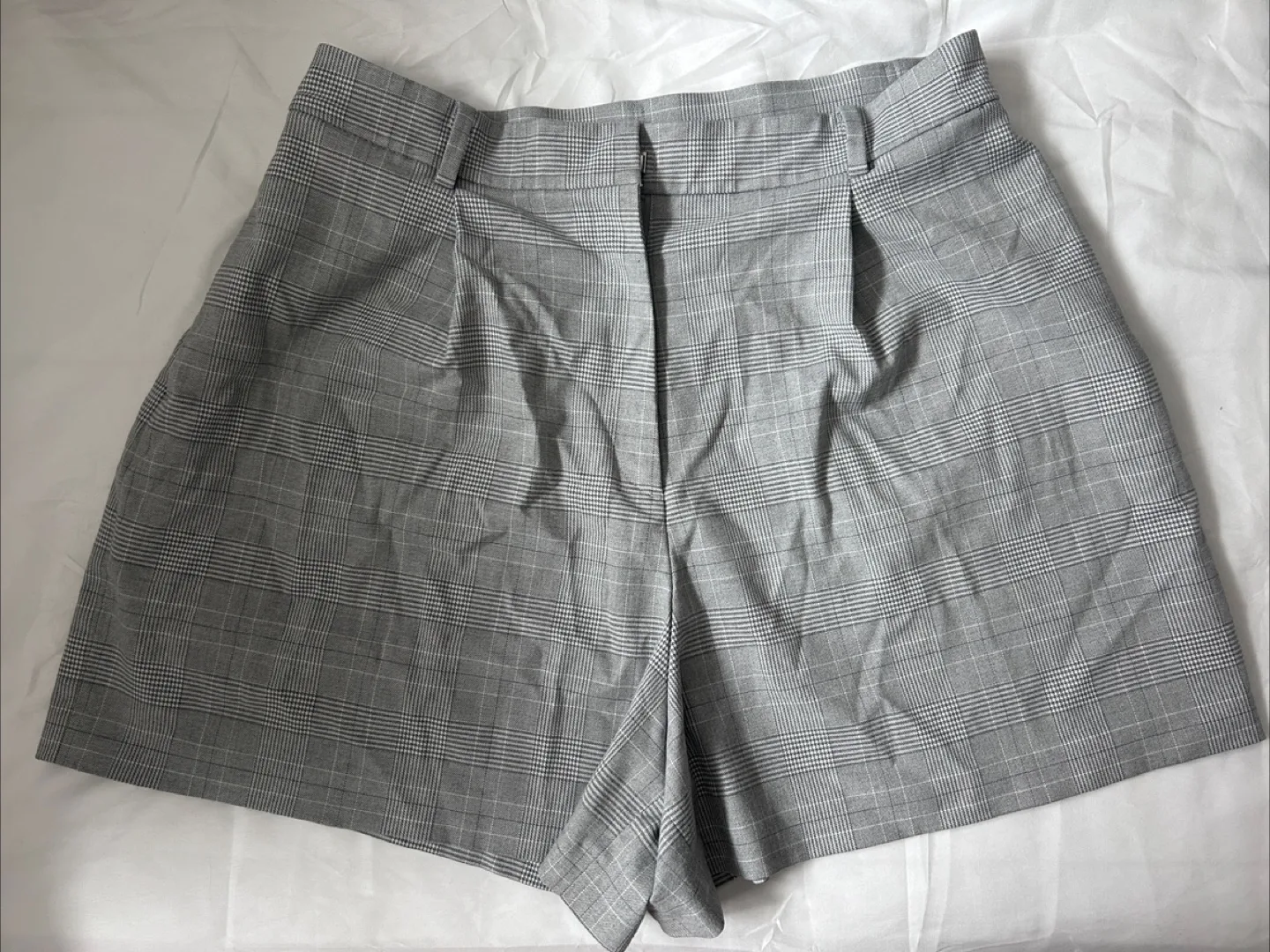 Uniqlo Plaid Shorts - Size L