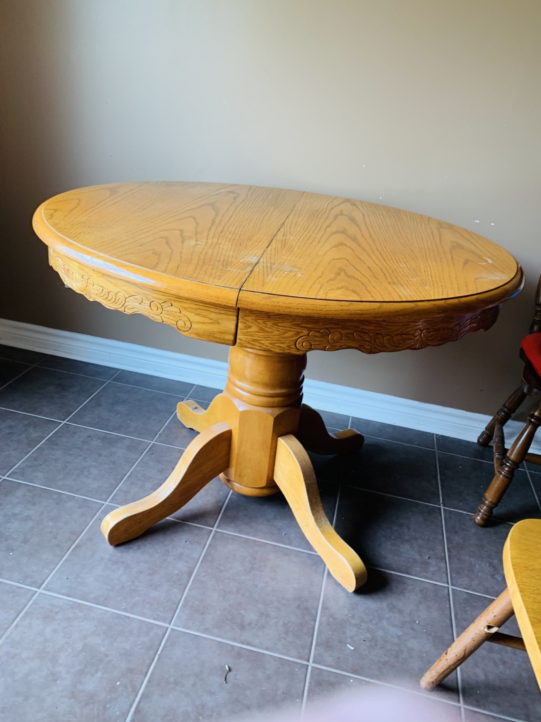 Kitchen Table and 4 Chairs - photo 2