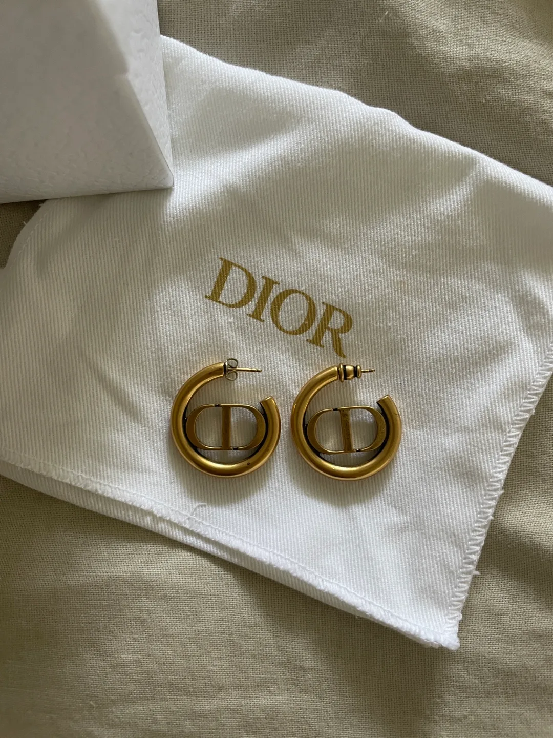 Dior 30 Montaigne Gold Hoop Earrings thumbnail