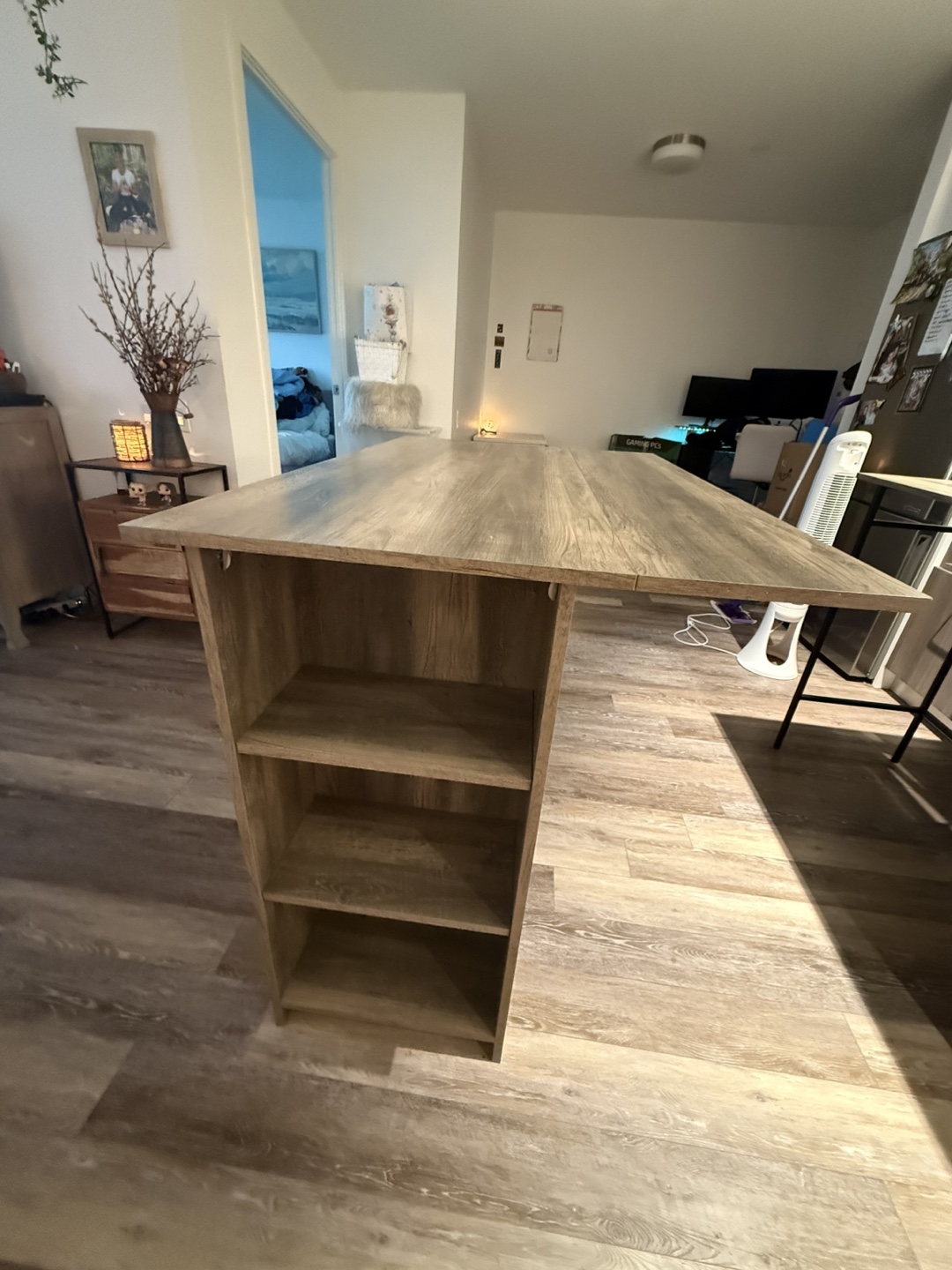 Kitchen Island with fold out leaf - photo 2