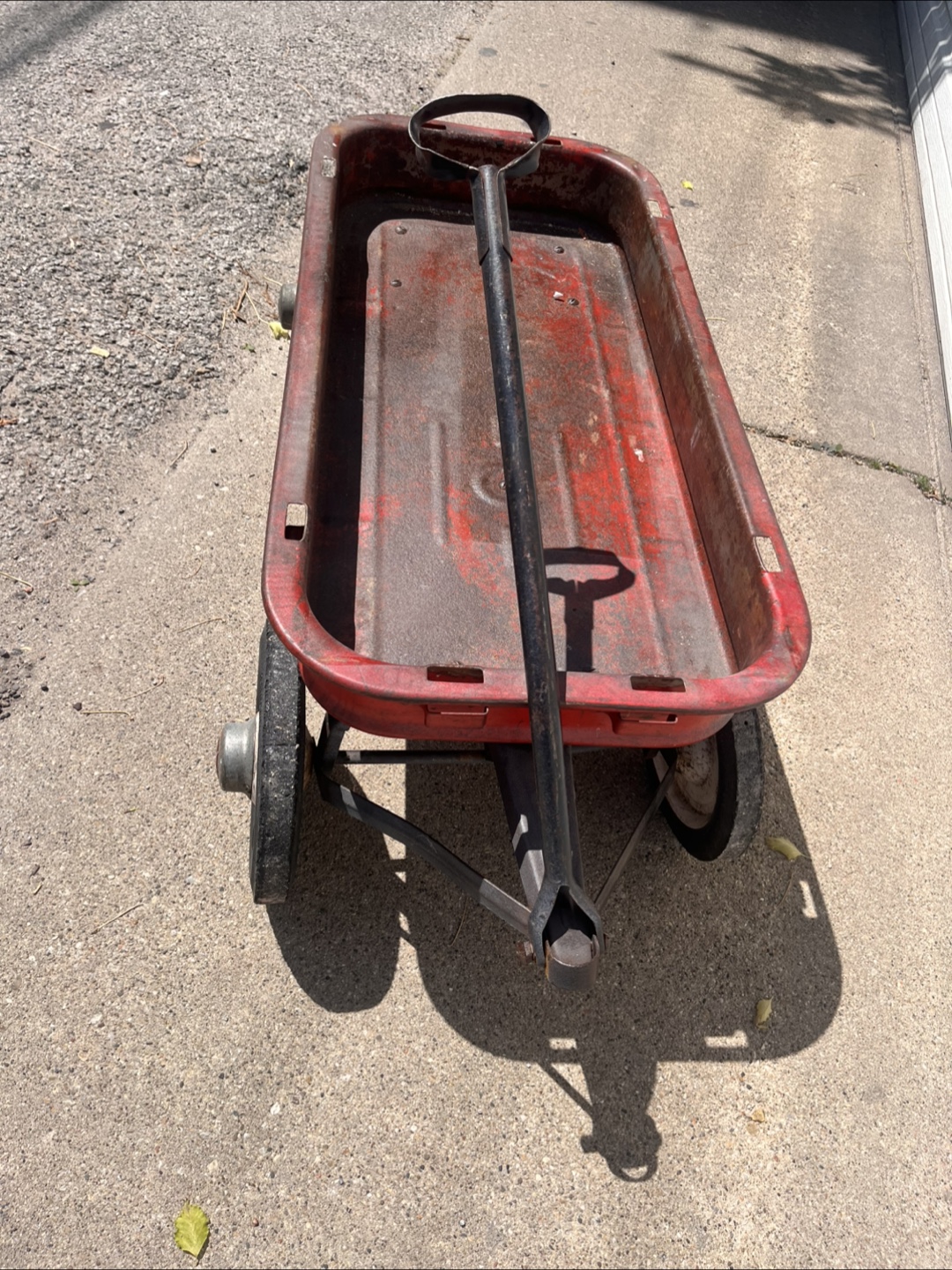 Vintage Greyhound Radio Flyer Wagon - photo 3