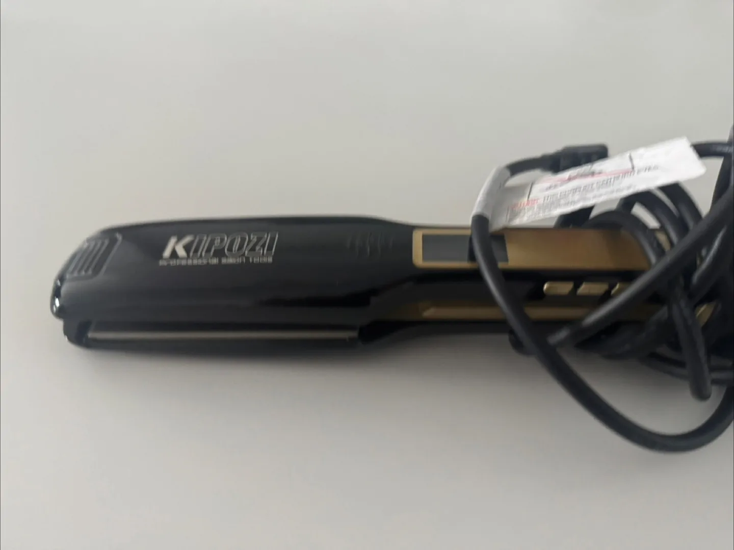 Kipozi Professional Smart Temp Hair Straightener thumbnail