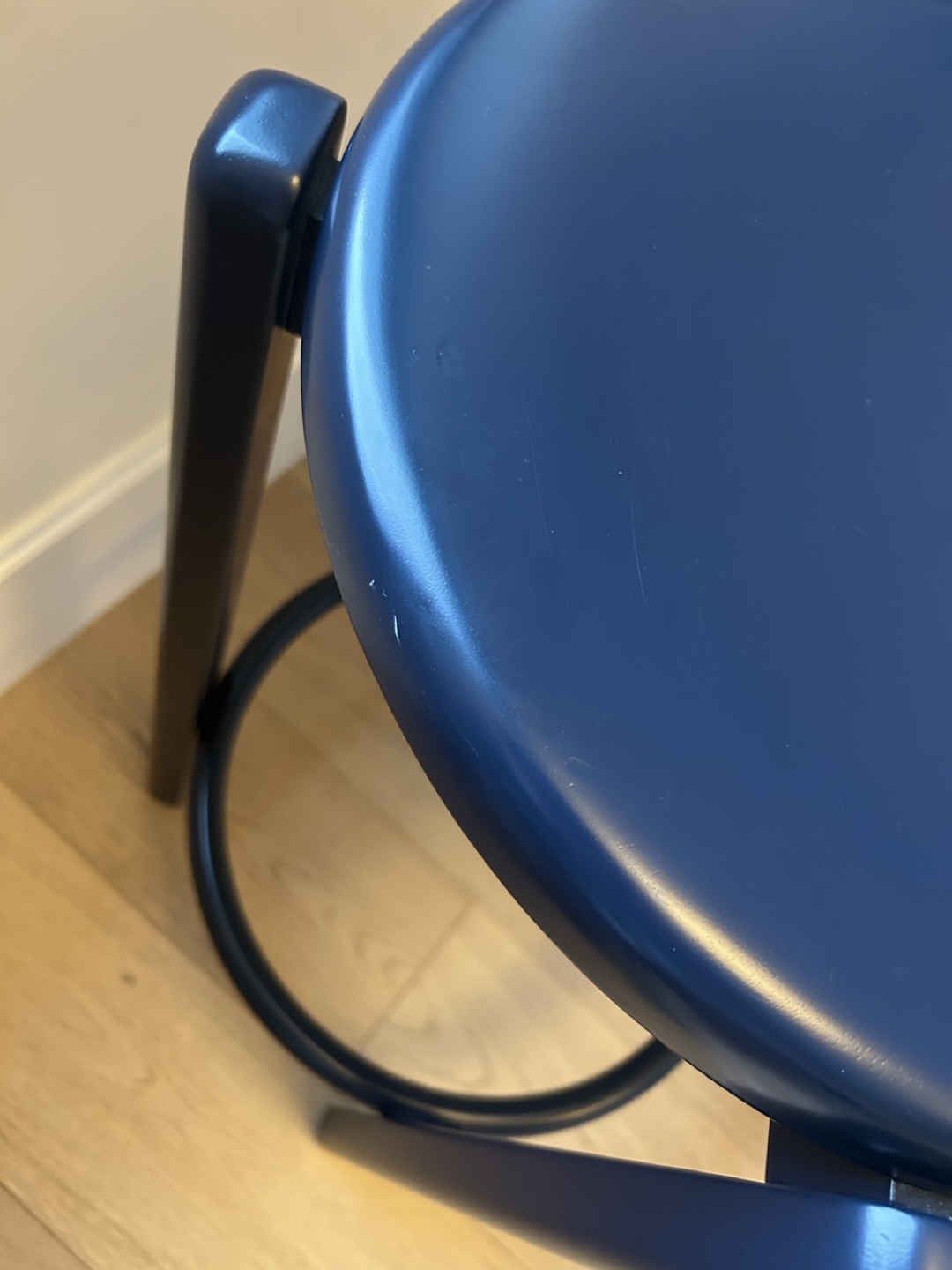 West Elm Bryant Counter Stool x1 - best seller! - photo 5