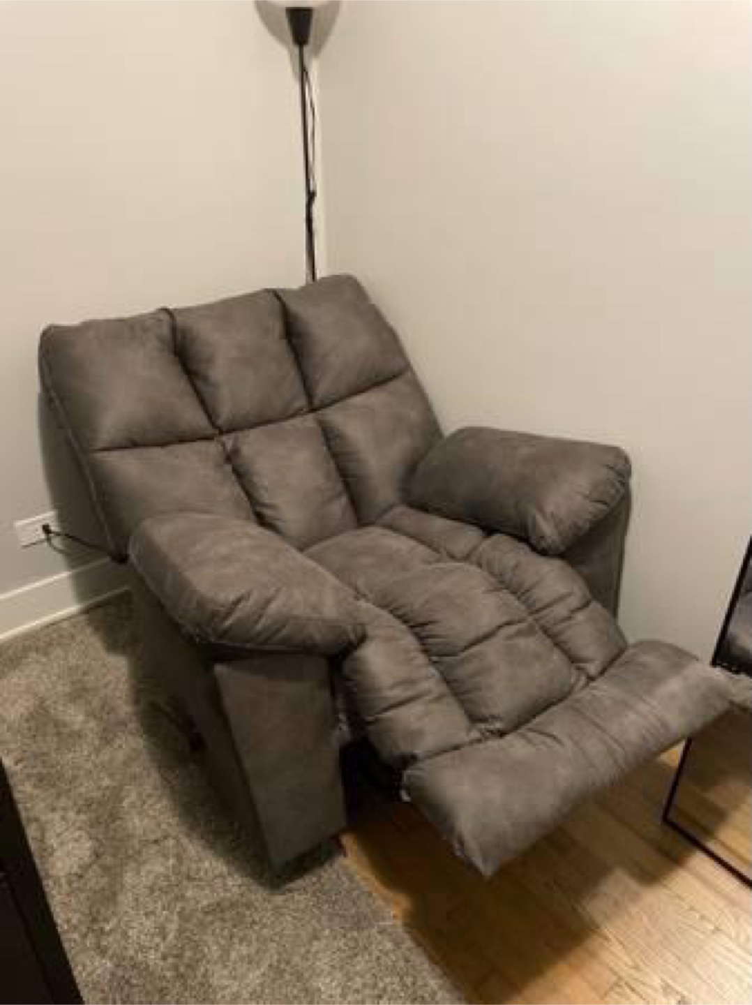 Gray Recliner Chair - photo 2