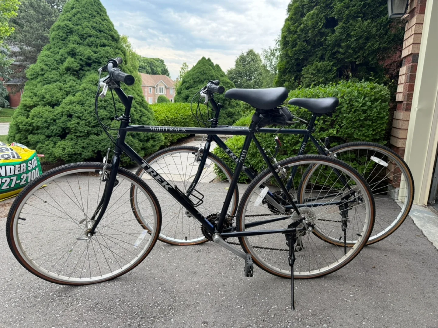 Trek Multitrack 700 & Trek 700 Hybrid Bikes image indicator(4)