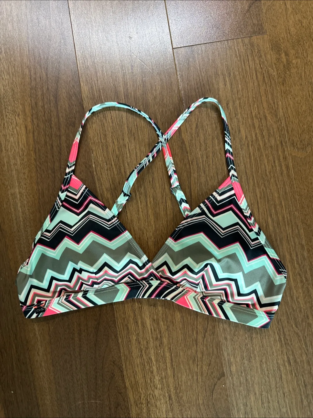 Löle bikini top 👙 thumbnail