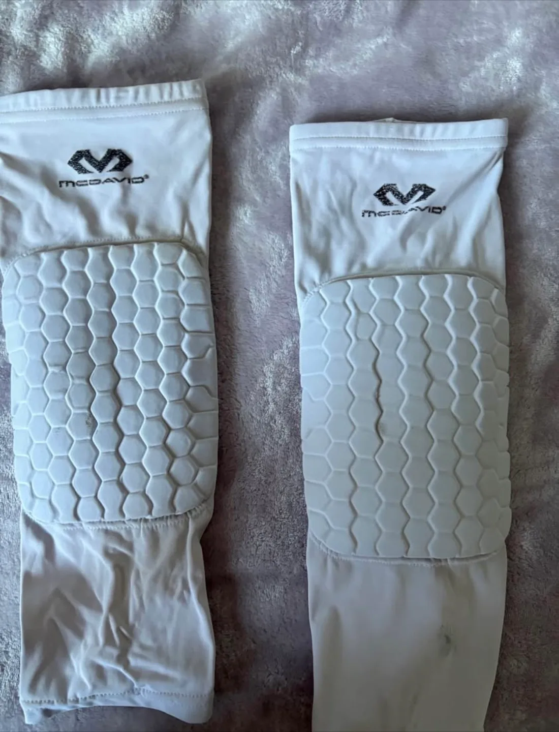McDavid Knee Pads - White, Size Large thumbnail
