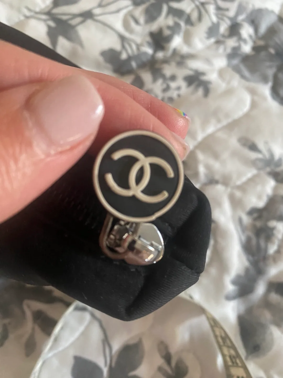 Chanel Black Vanity Pouch image indicator(4)